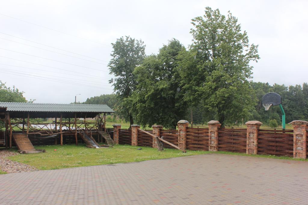 Vilkdvaris Plunge Exterior photo