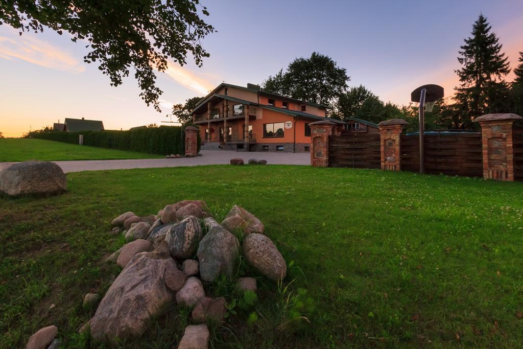 Vilkdvaris Plunge Exterior photo