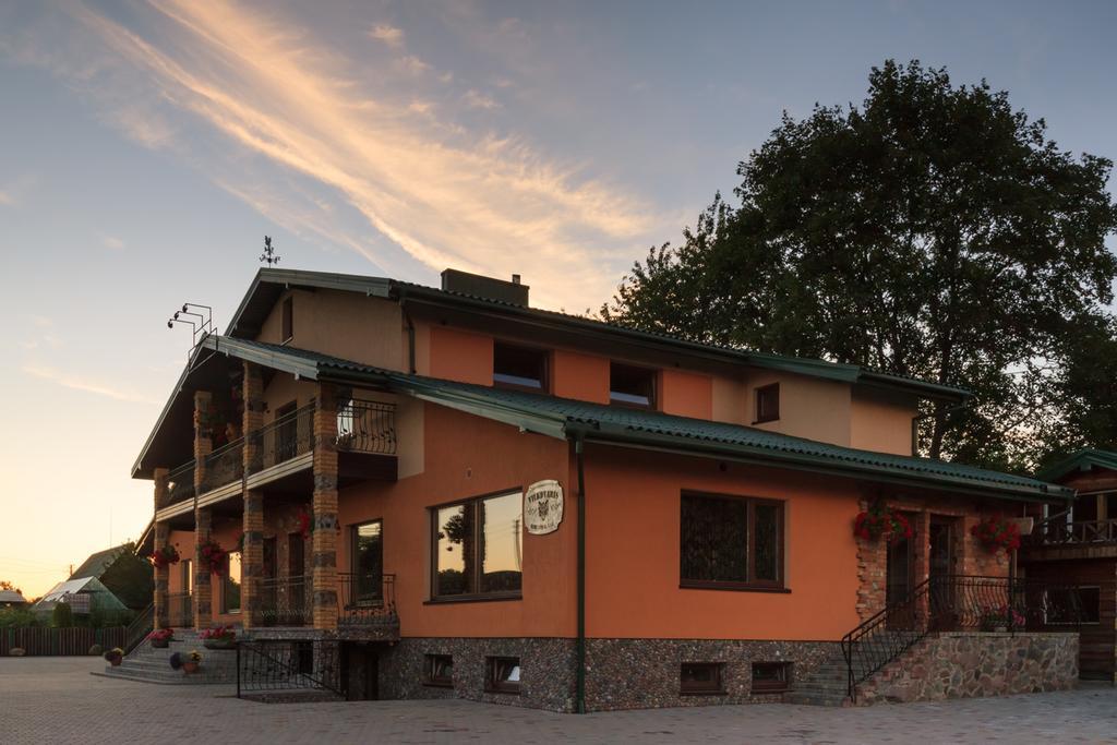 Vilkdvaris Plunge Exterior photo
